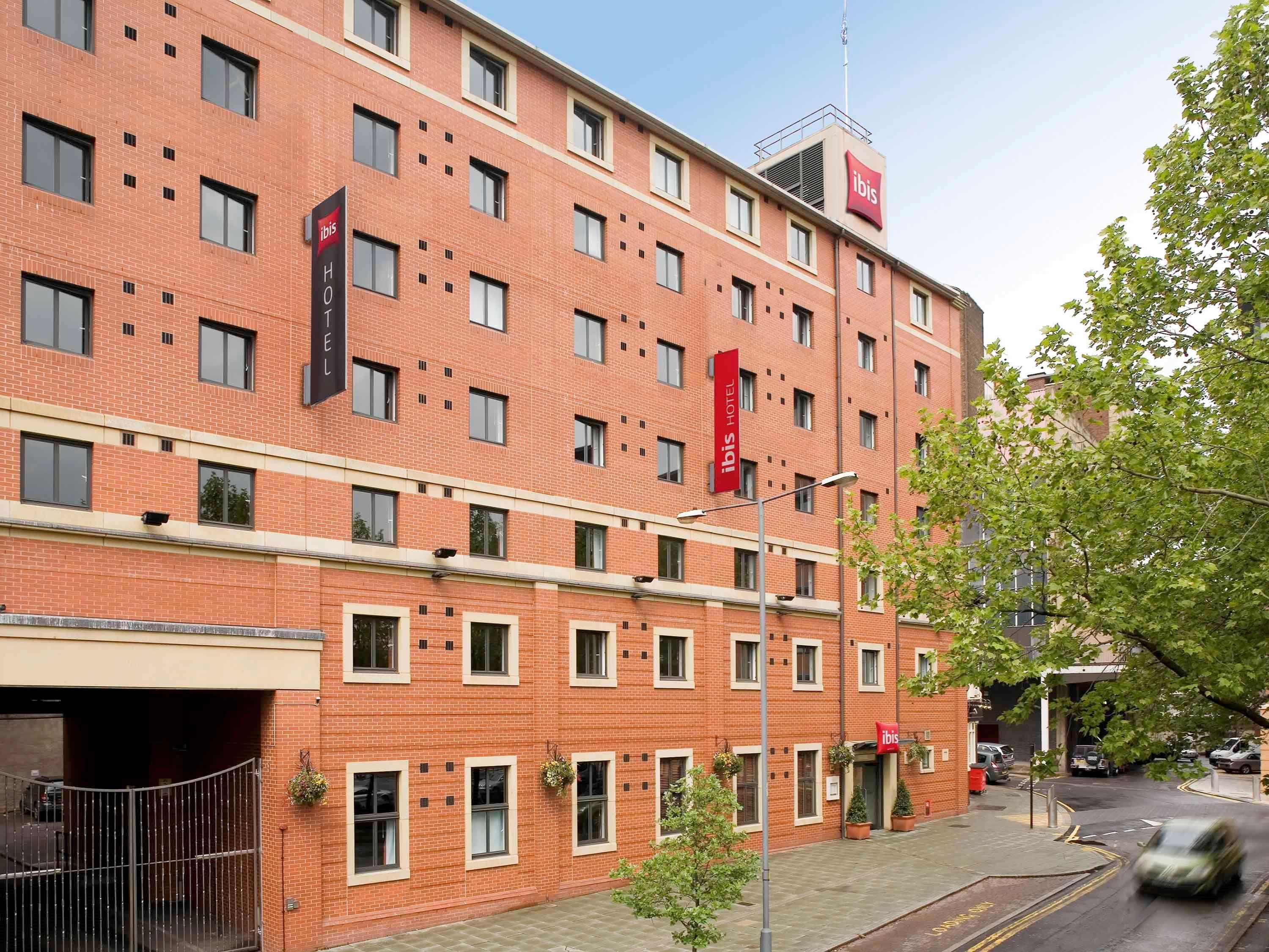 Ibis Sheffield City Exterior foto